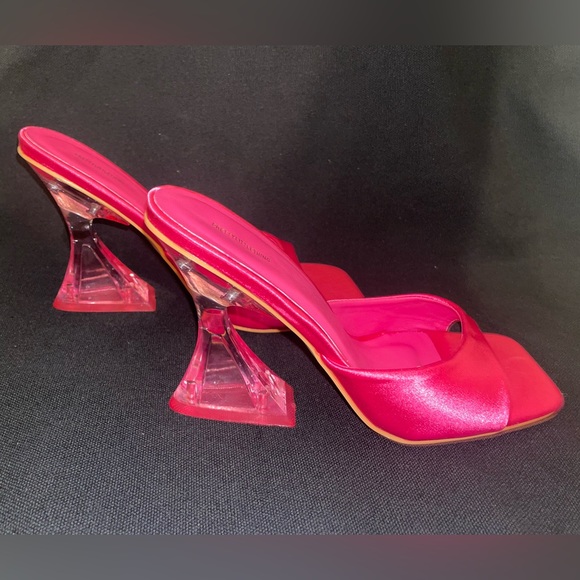 PRETTYLITTLETHING Pink Satin Square Toe Flare Heeled Mule - Picture 2 of 8